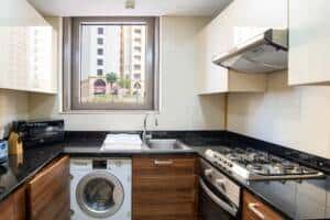 Sparkle Tower - Kitchen